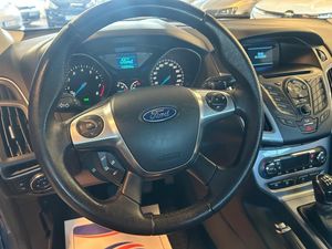 Ford Focus bild 13