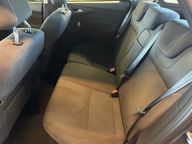 Ford Focus bild 17