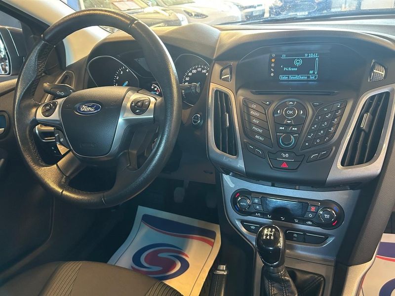 Ford Focus bild 10