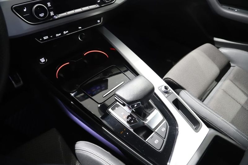Audi A4 bild 12