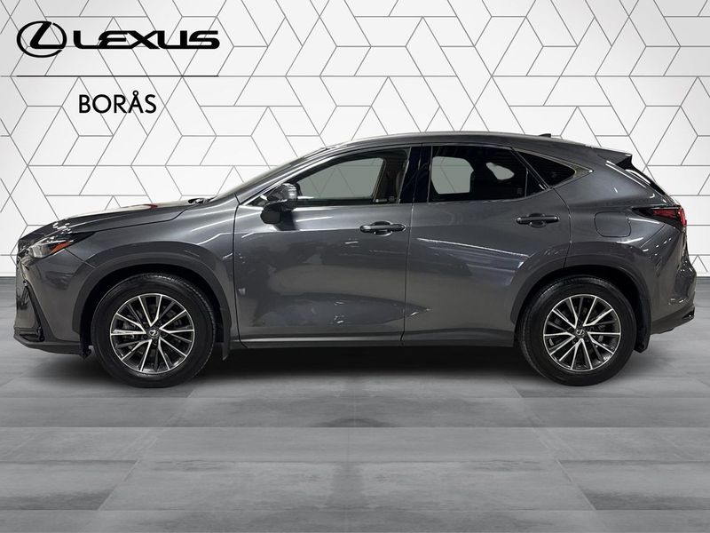 Lexus NX bild 3