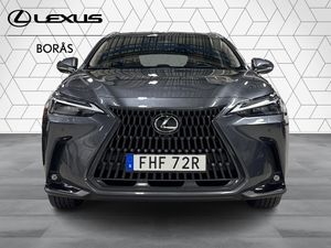 Lexus NX bild 5