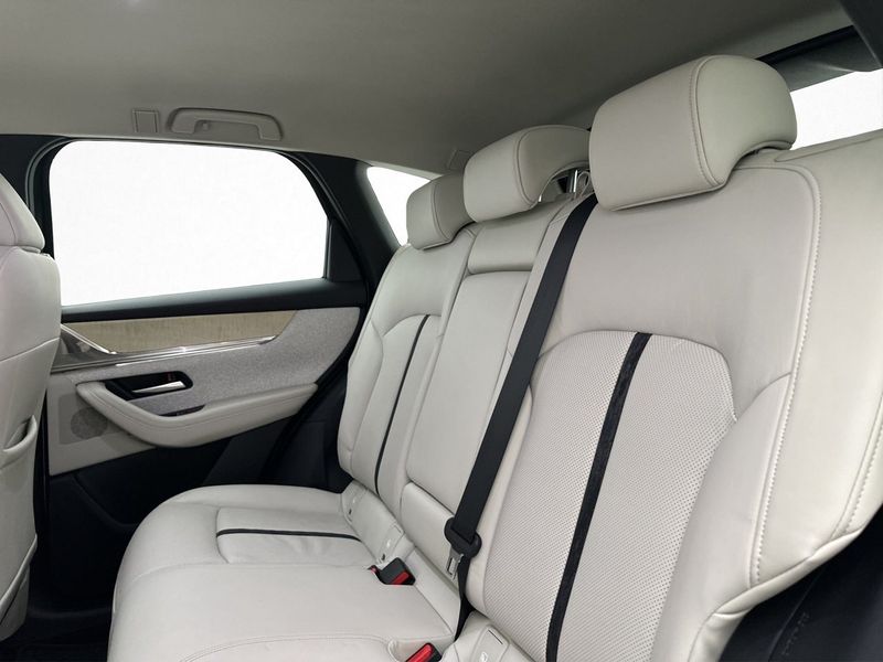 Mazda CX-60 bild 26