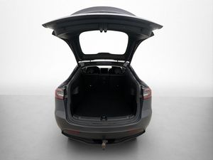 Tesla Model Y bild 12