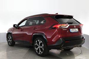 Suzuki Across bild 3