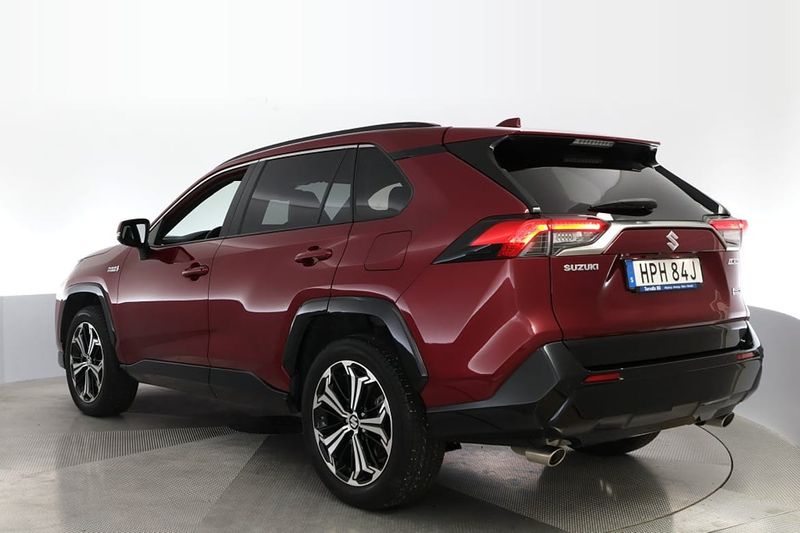 Suzuki Across bild 3