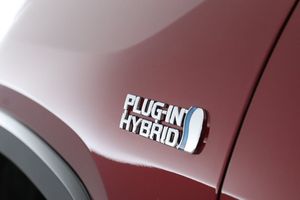 Suzuki Across bild 9