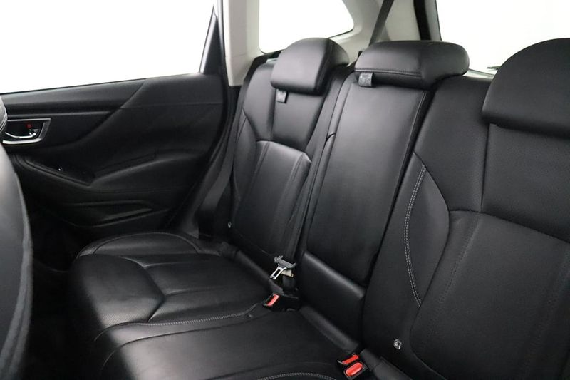 Subaru Forester bild 17