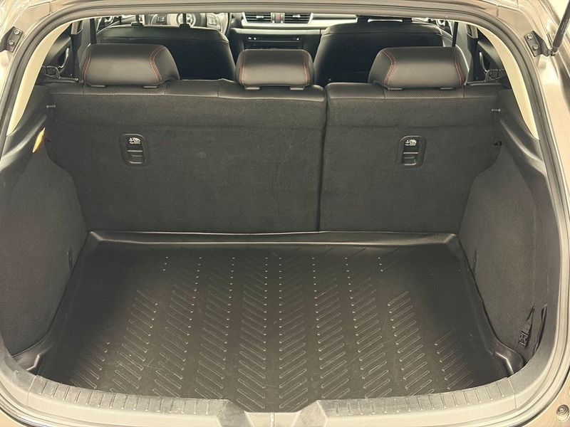 Mazda 3 bild 5