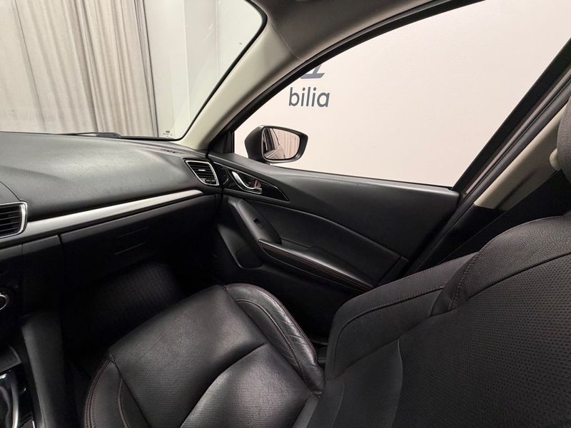 Mazda 3 bild 12