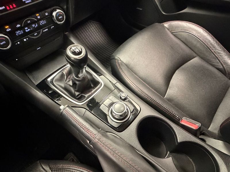 Mazda 3 bild 13