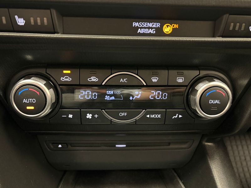 Mazda 3 bild 15