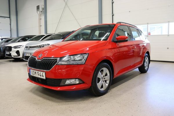 Skoda Fabia Kombi 1.0 TSI Style Drag P-Sensorer Carplay 110hk - 2019