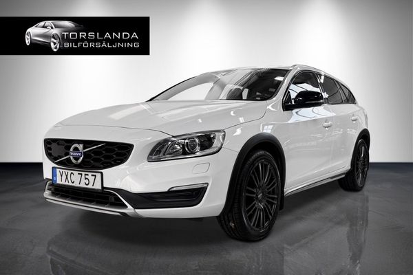 Volvo V60 Cross Country D4 190 AWD Auto Classic PRO B-kamera GPS Krok - 2018