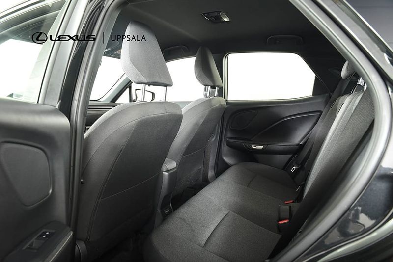 Lexus LBX bild 7