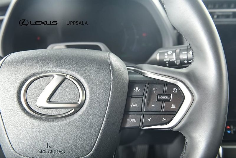 Lexus LBX bild 12