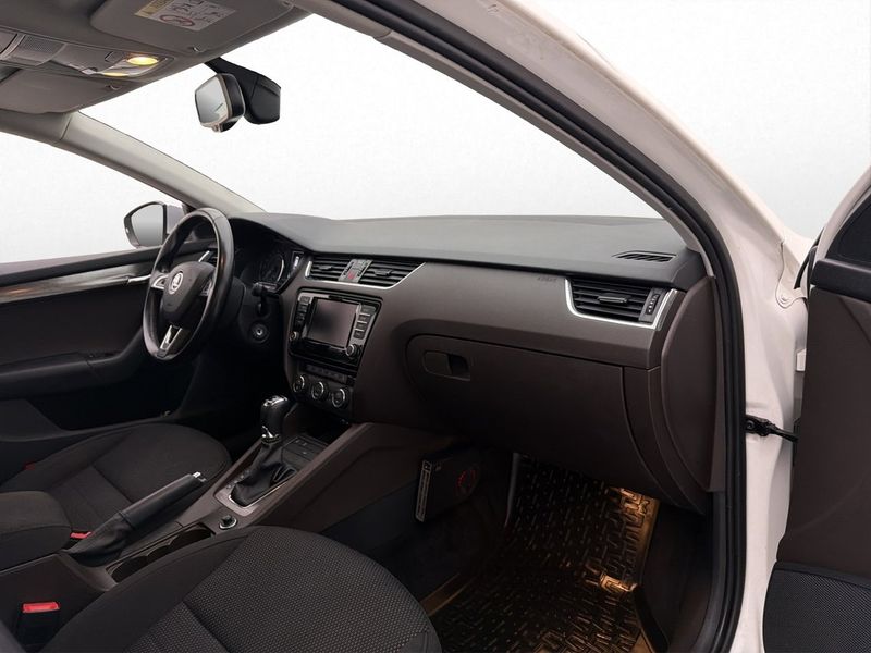 Skoda Octavia bild 12