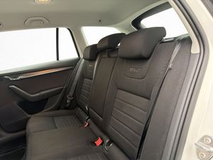Skoda Octavia bild 13