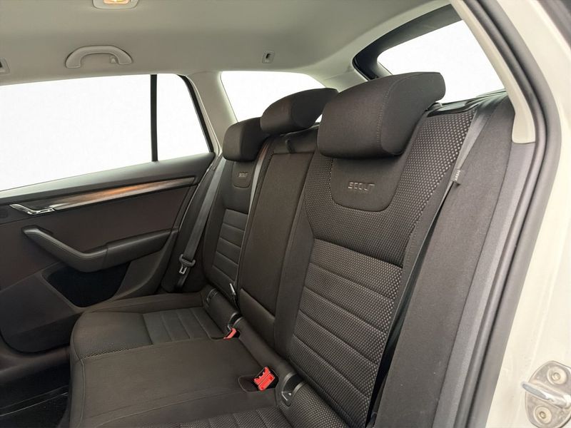 Skoda Octavia bild 13