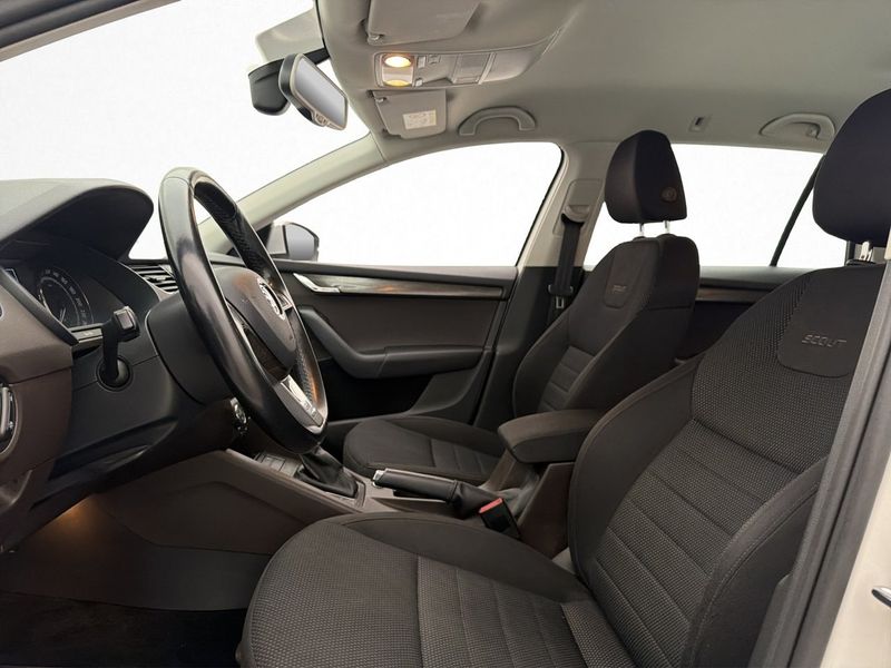 Skoda Octavia bild 9