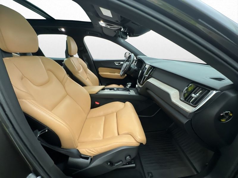 Volvo XC60 bild 11