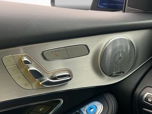 Mercedes GLC350 bild 17