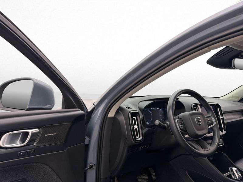 Volvo XC40 bild 8