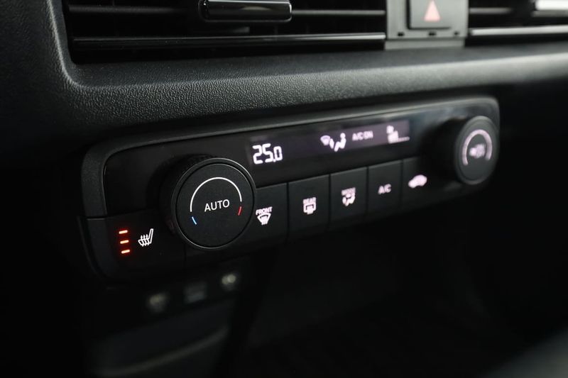 Honda e bild 28