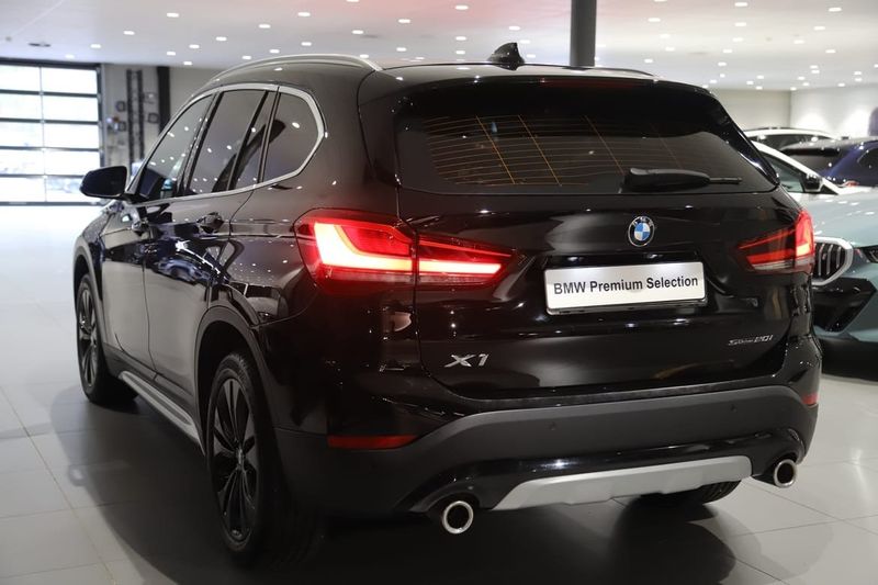 BMW X1 bild 8
