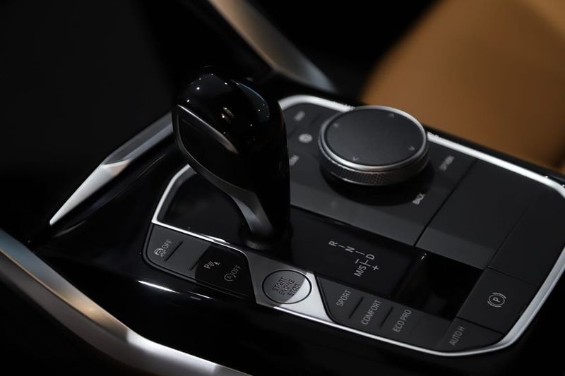 BMW 220 bild 11