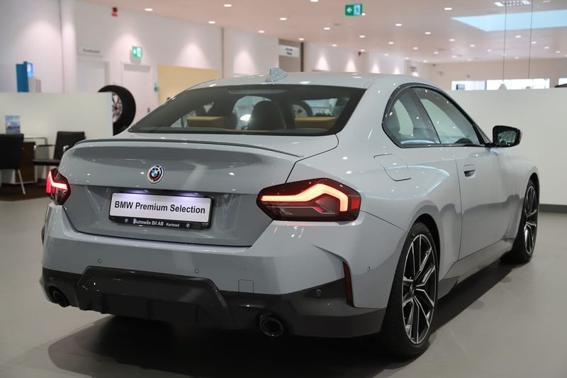 BMW 220 bild 7