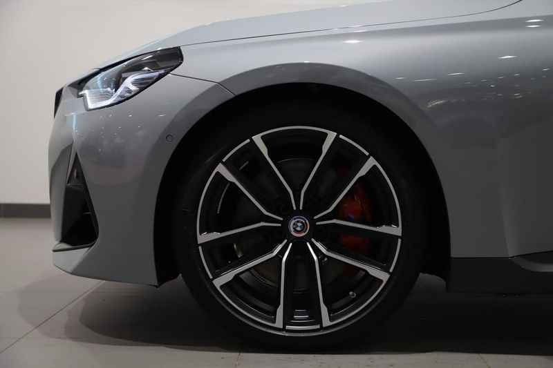 BMW 220 bild 3