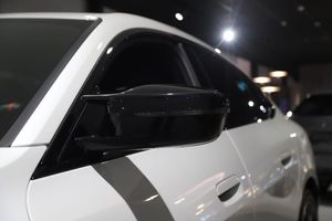 BMW i4 bild 6