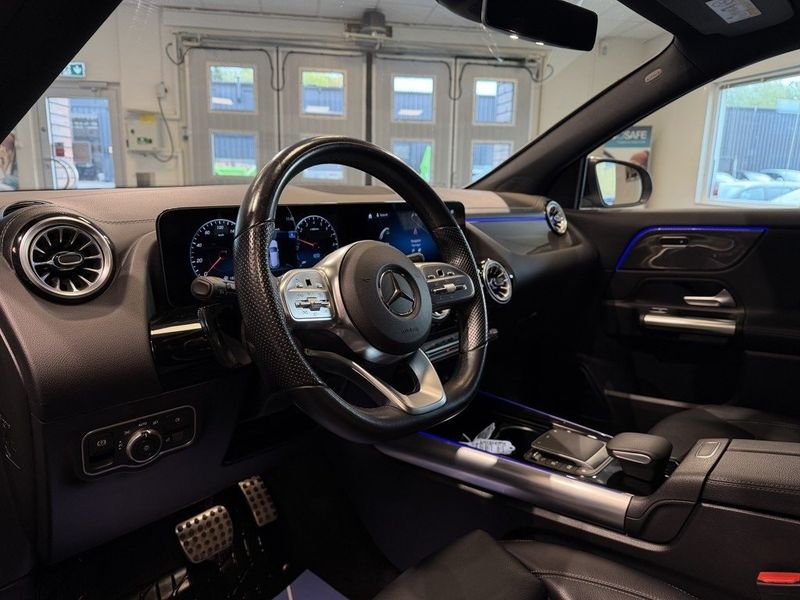Mercedes GLA250 bild 7