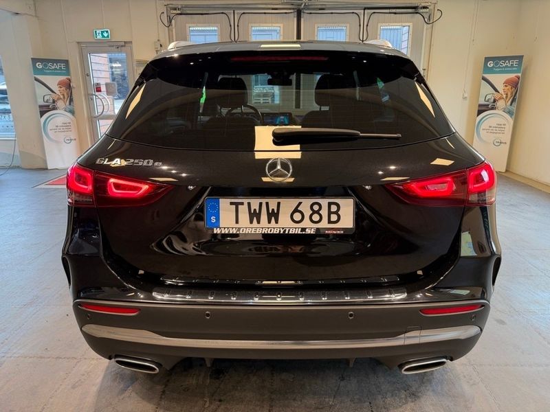 Mercedes GLA250 bild 26