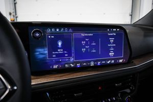 Chevrolet Suburban bild 21