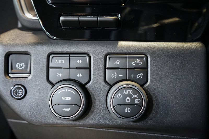 Chevrolet Silverado bild 31