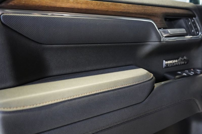 Chevrolet Silverado bild 29