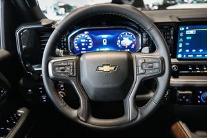 Chevrolet Silverado bild 17