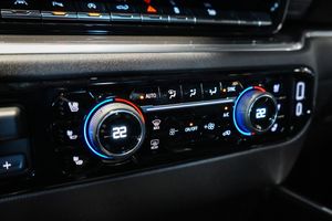 Chevrolet Silverado bild 33