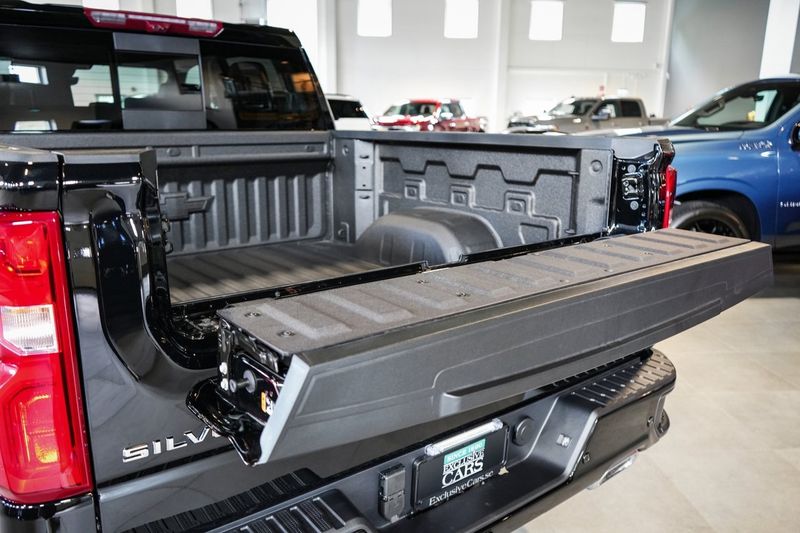 Chevrolet Silverado bild 14
