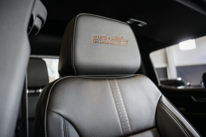 Chevrolet Silverado bild 24