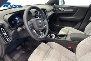 Volvo EX40 bild 6