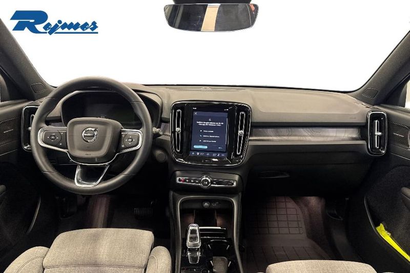 Volvo EX40 bild 7