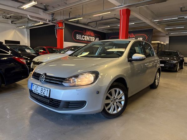 Volkswagen Golf I 1.4 TSI Masters Motorvärmare PDC SoV Låg årsskatt - 2012