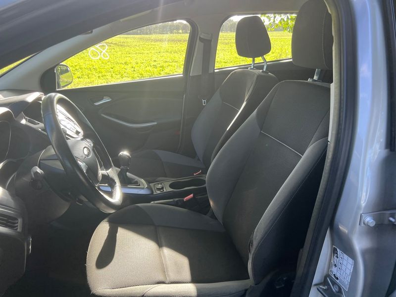 Ford Focus bild 14