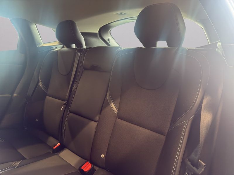 Volvo V40 bild 21