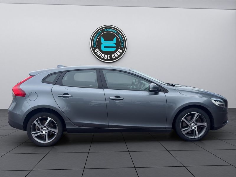 Volvo V40 bild 2