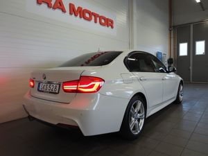 BMW 320 bild 7