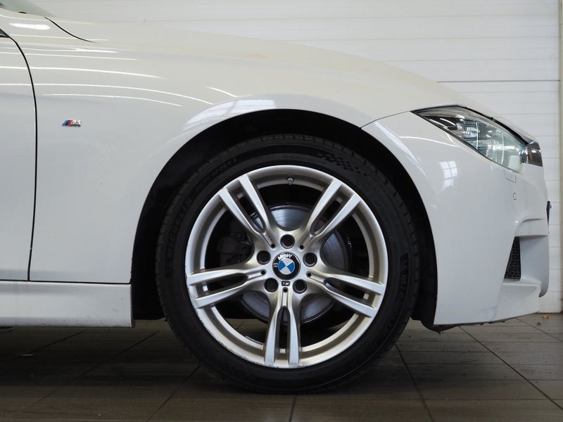 BMW 320 bild 9